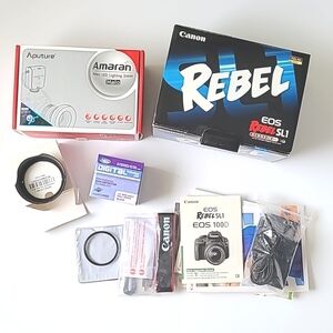 Canon EOS Rebel SL1 Digital SLR with 18-55mm STM Lens